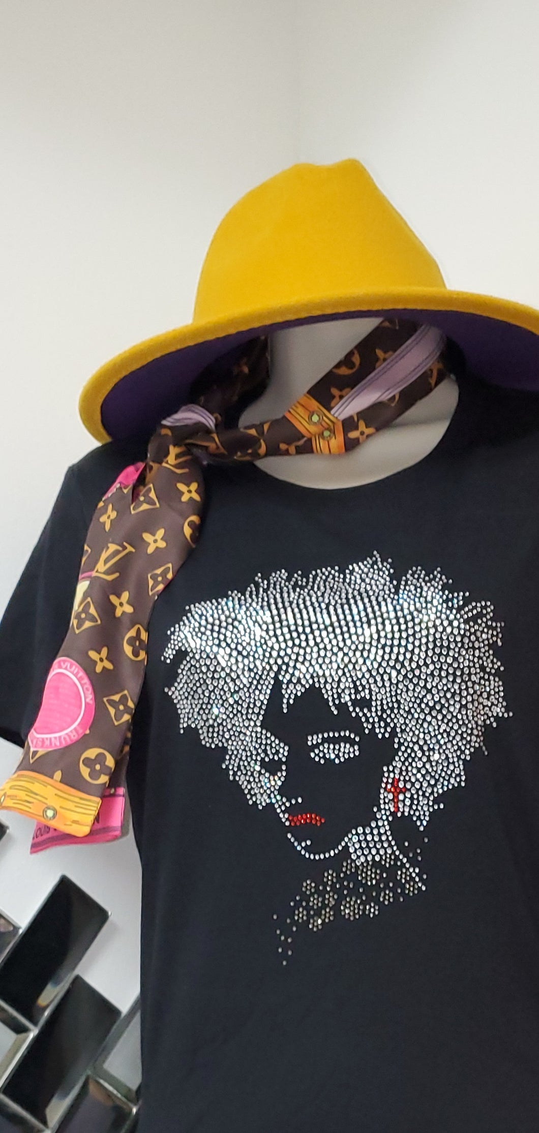 Kinky Afro Lady Signature Fitted Tee